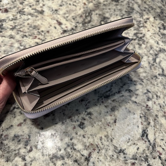 Kate Spade Glimmer Zip Around Wallet (Rose Gold) - LIKE NEW!! - Picture 6 of 8